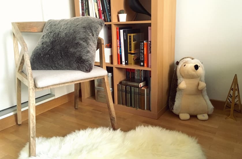 mon nouveau coin lecture studio deco paris