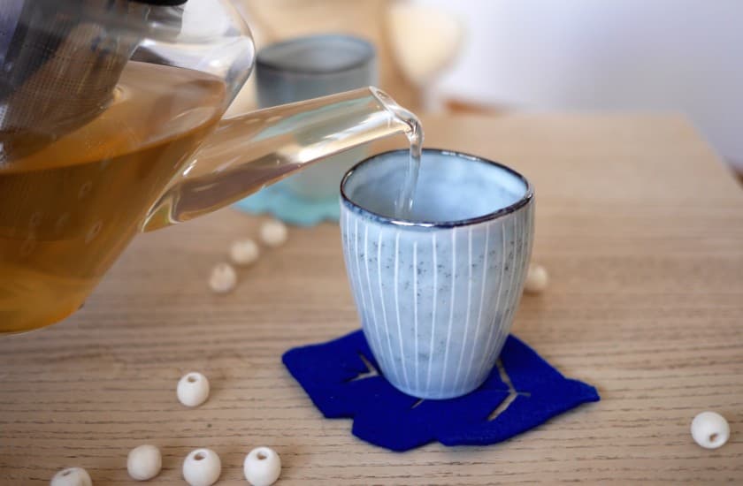dessous de verre en feutrine bleue