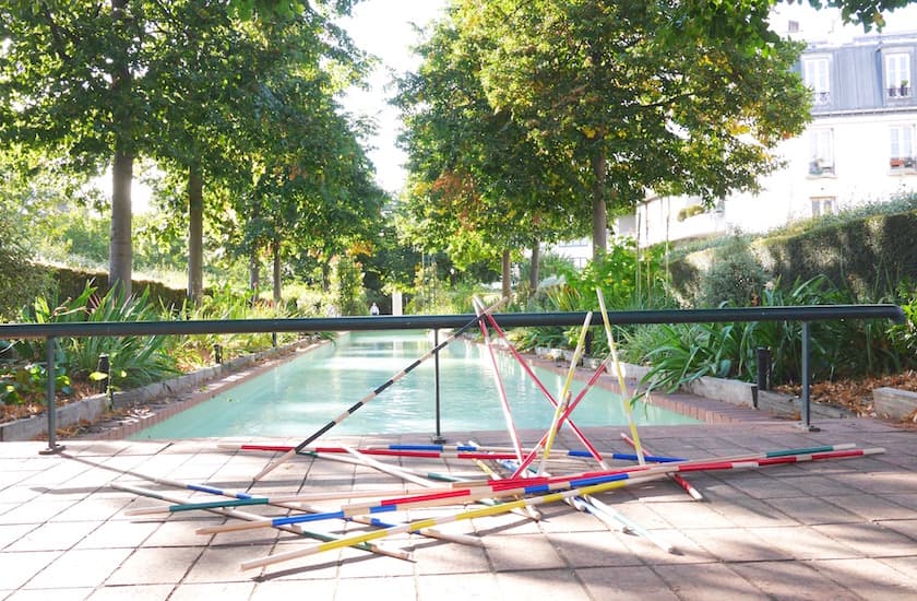 Fabriquer son jeu de mikado géant pour le jardin