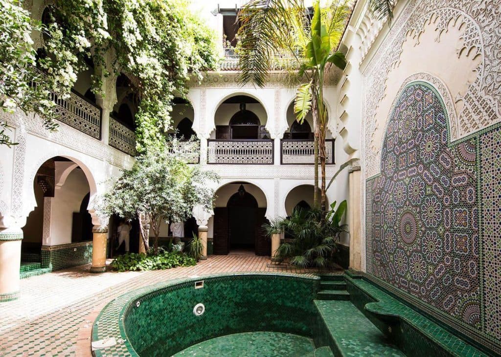 maison marocaine piscine vert blog deco