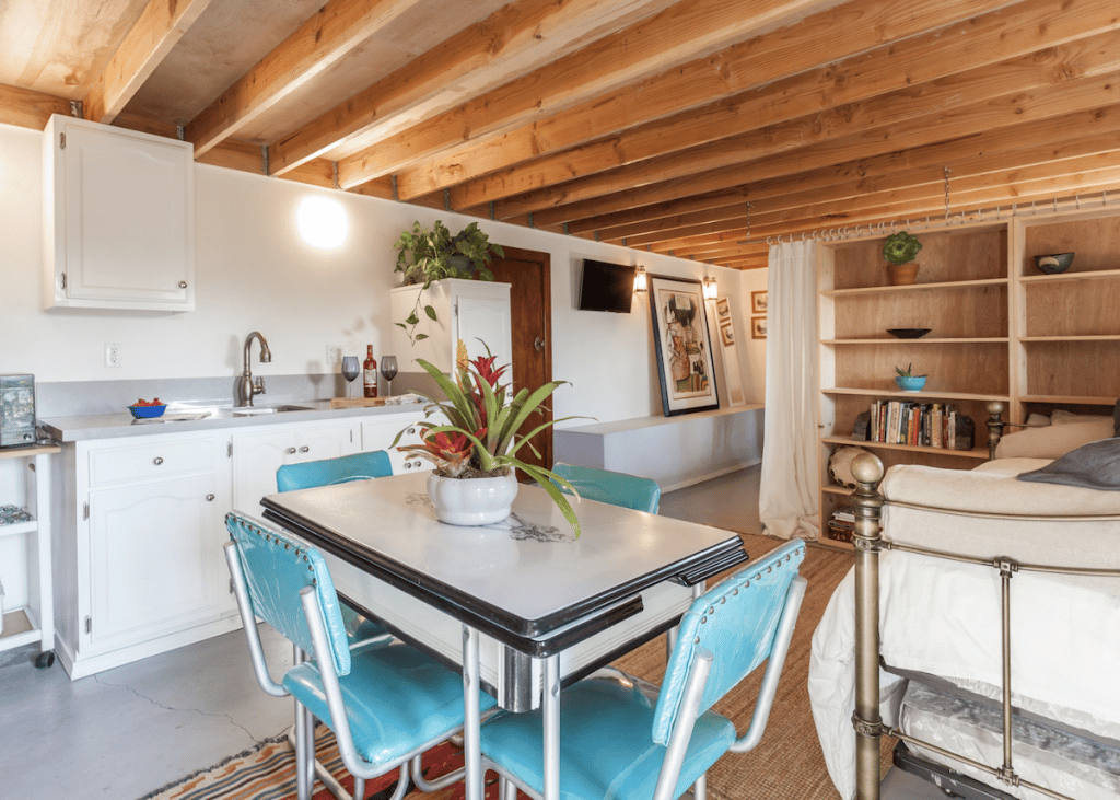 comment s'inscrire sur airbnb appartement salon studio