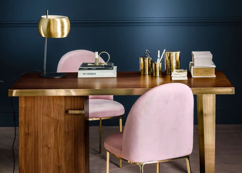 tendance néo art déco bureau vintage rose bois or mur bleu marine - blog déco - clem around the corner