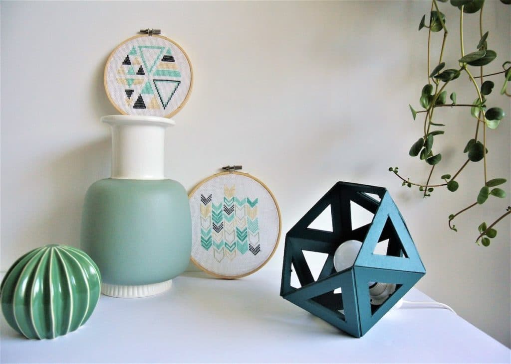 lampe origami papier bleu canard salon style scandi