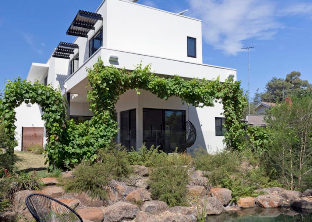 maison green autonome écoresponsable en australie - blog déco - clemaroundthecorner