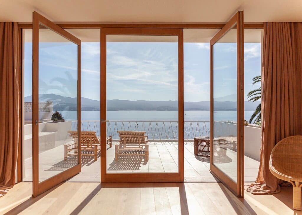 maison de vacances à Ajaccio terrasse chambre vue sur mer