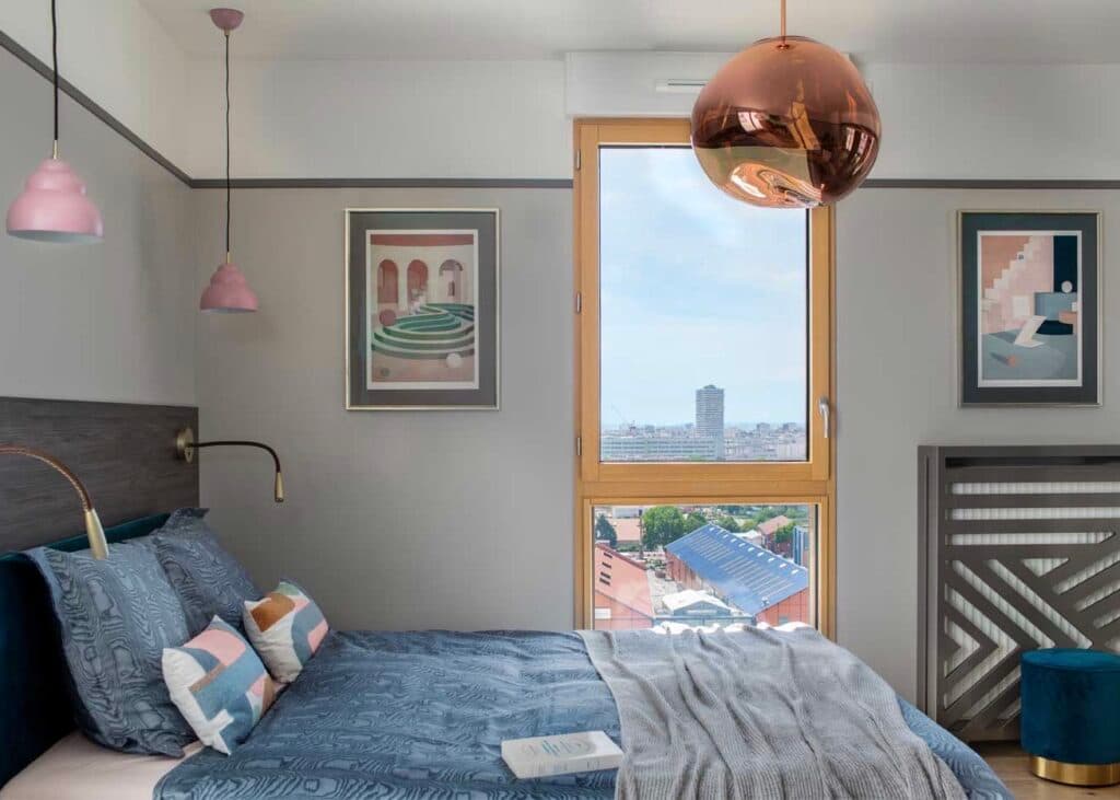 décoration singulière chambre suspension boule cuivre opaque transparente Tom Dixon - blog déco - clem around the corner