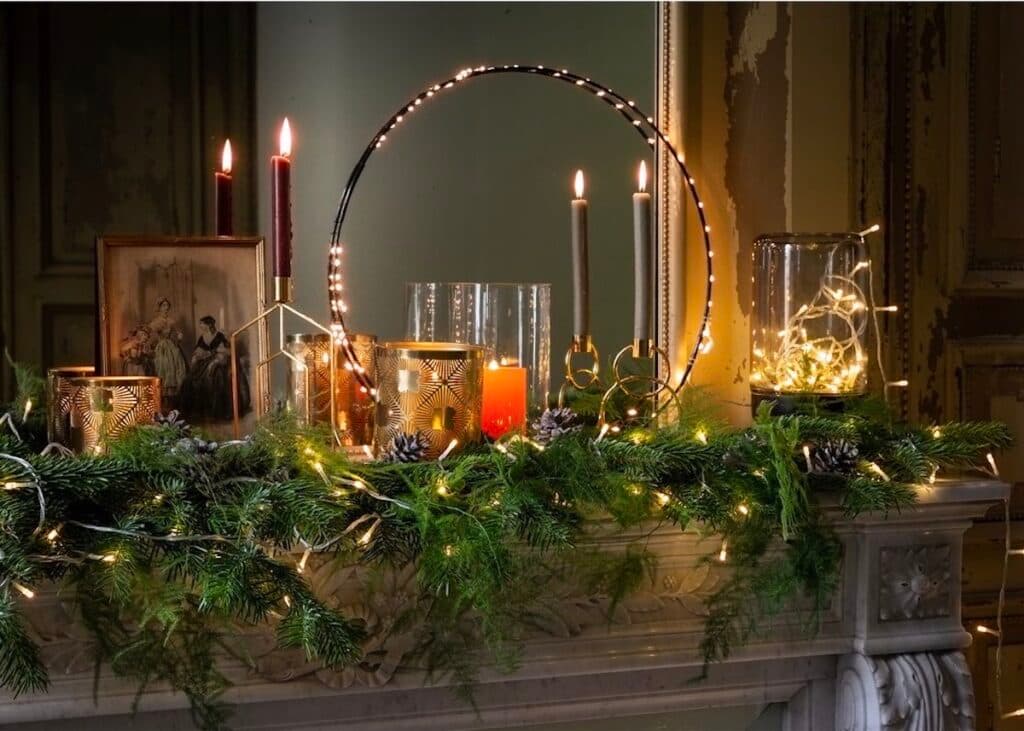 déco de noël élégante pas cher cheminée - blog décoration intérieur - clem around the corner