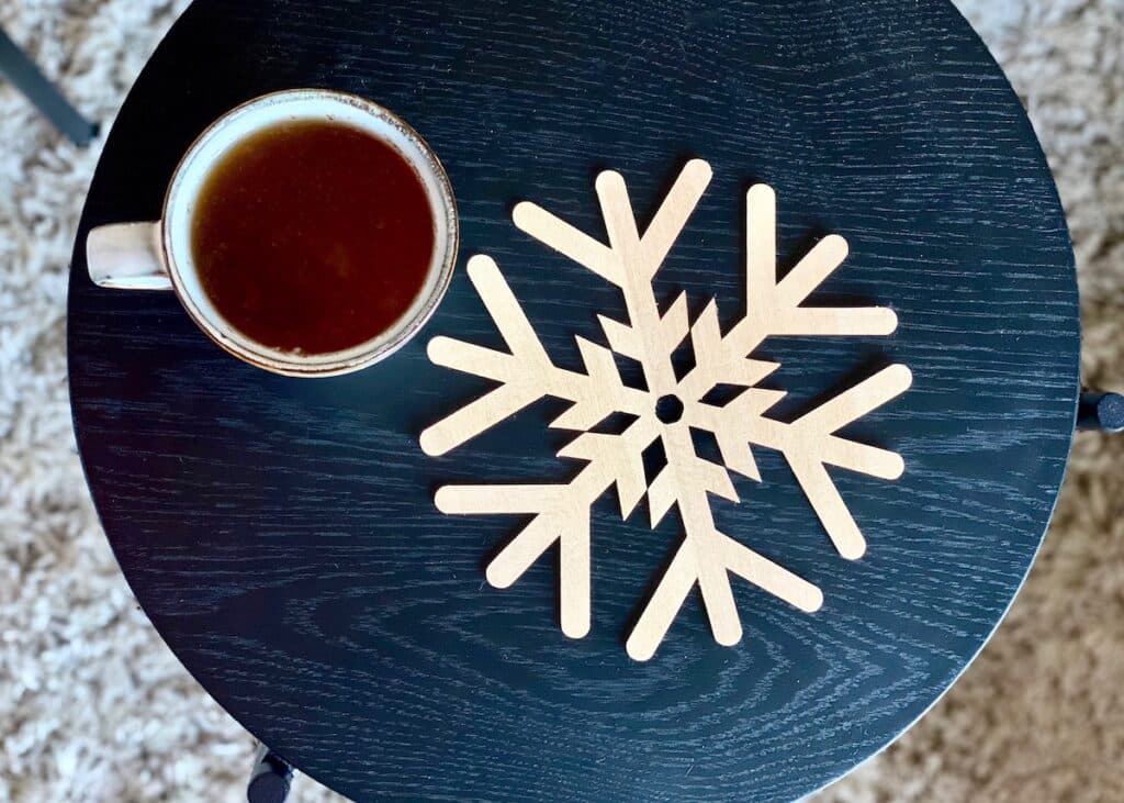 cricut diy dessous plat bois balsa tilleul flocon déco noel blog