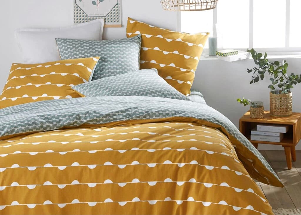 déco jaune chambre bleu clair - blog clem around the corner