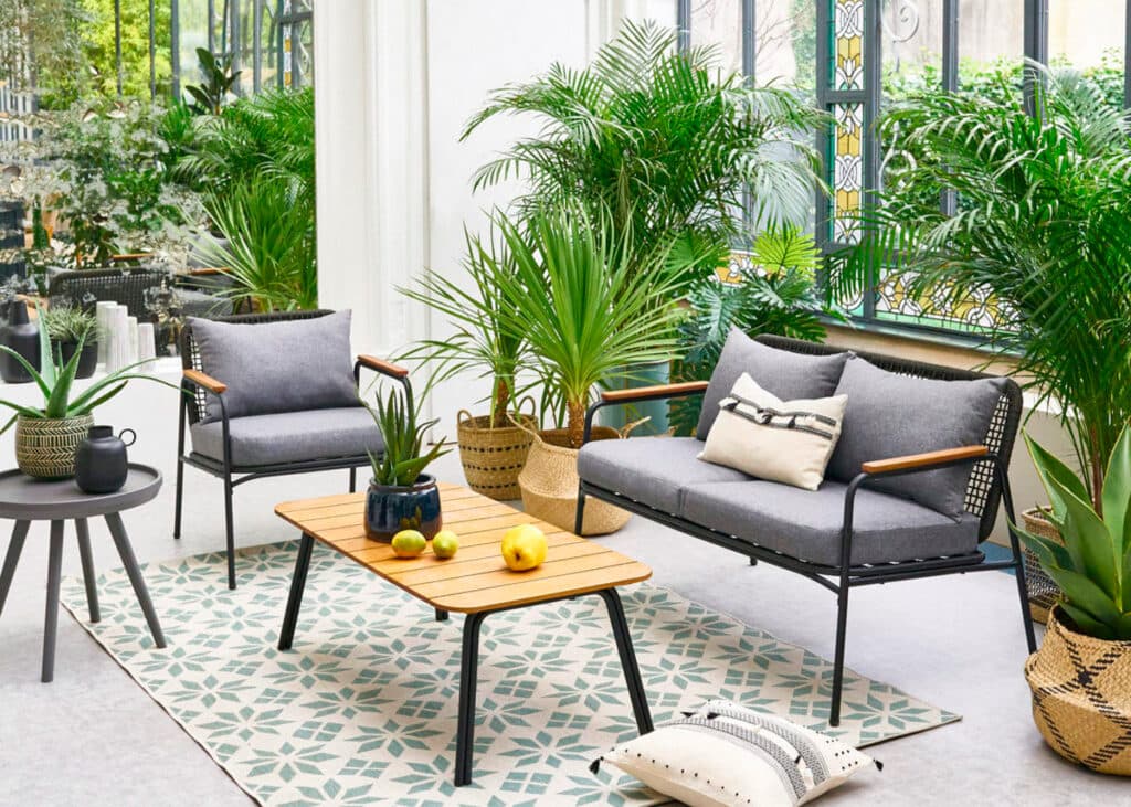 Fauteuil jardin extérieur aménagement maison appartement coussin confortable 2021