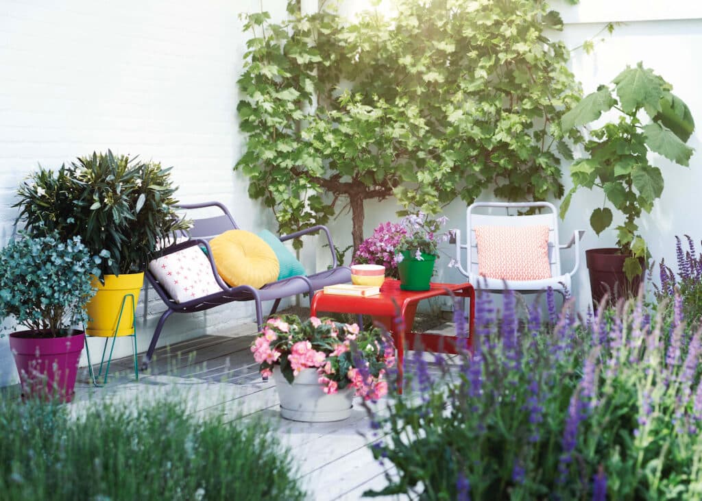 balcon écoresponsable astuce pot jardinière écologique - blog déco clem around the corner