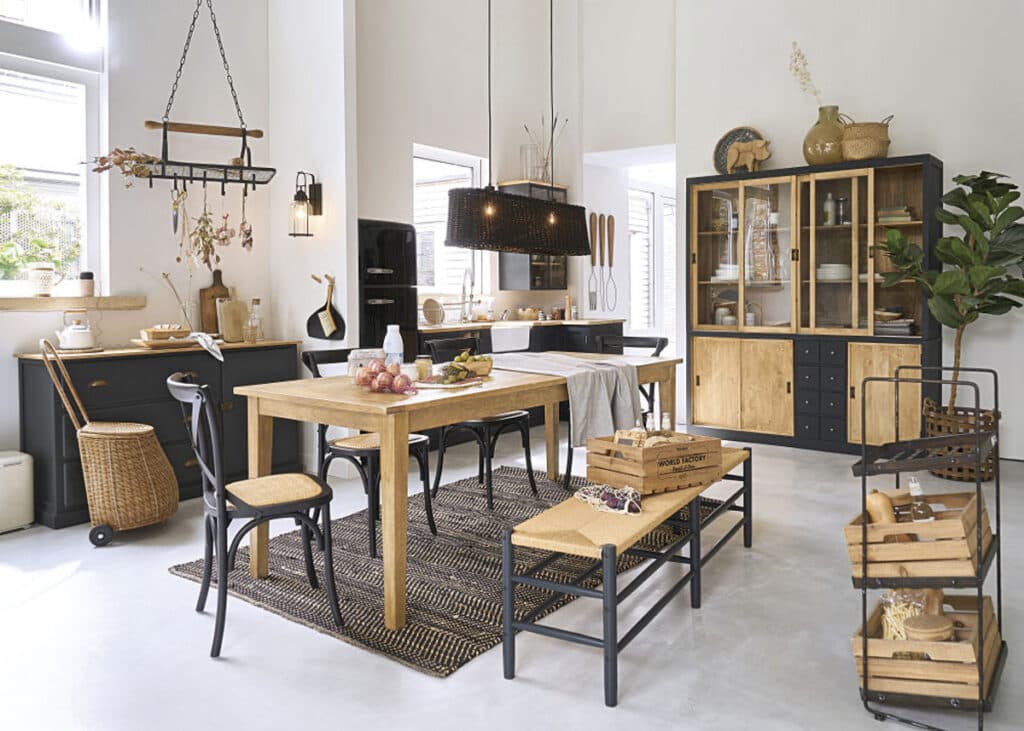 Cuisine noire et bois meuble manguier decoration amenagement