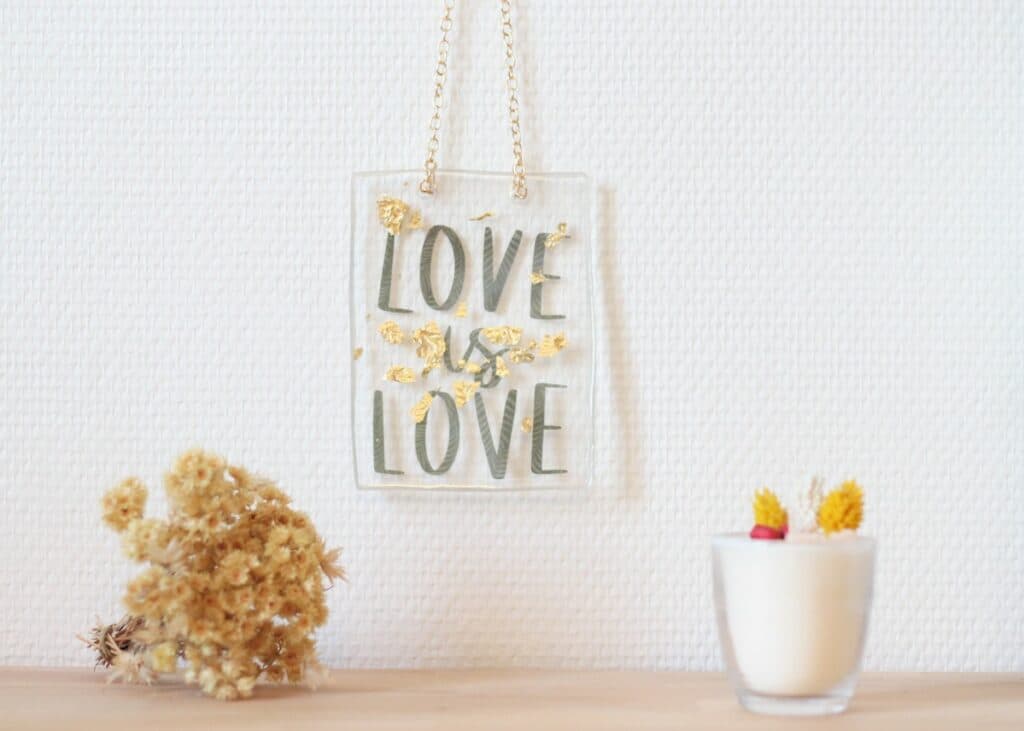 cadre minimaliste en résine - blog création déco - clem around the corner