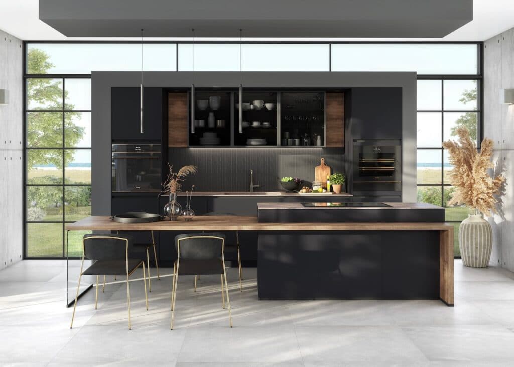 cuisine meublée noire bois détail laiton ilot