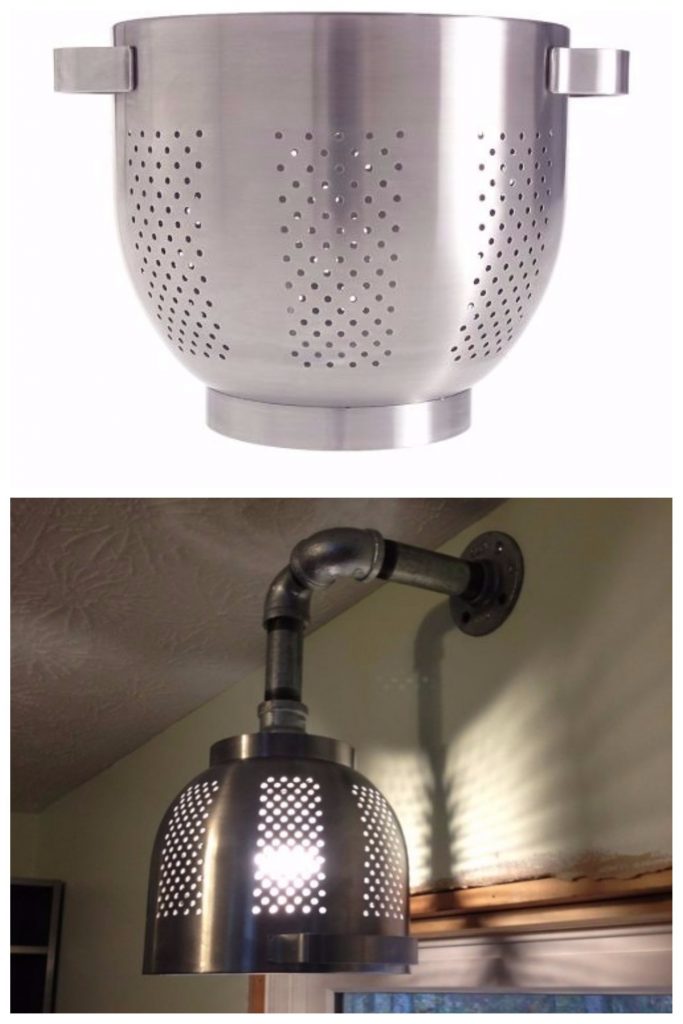 ikea hacks passoire transformée en lampe applique murale diy