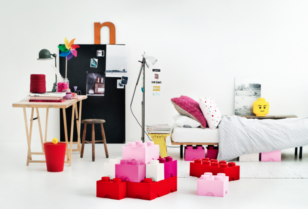 Boites de rangement roses storage box brique géante. Chambre de filles et Lego rose.