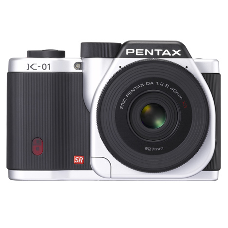 Pentax K01 - 645€