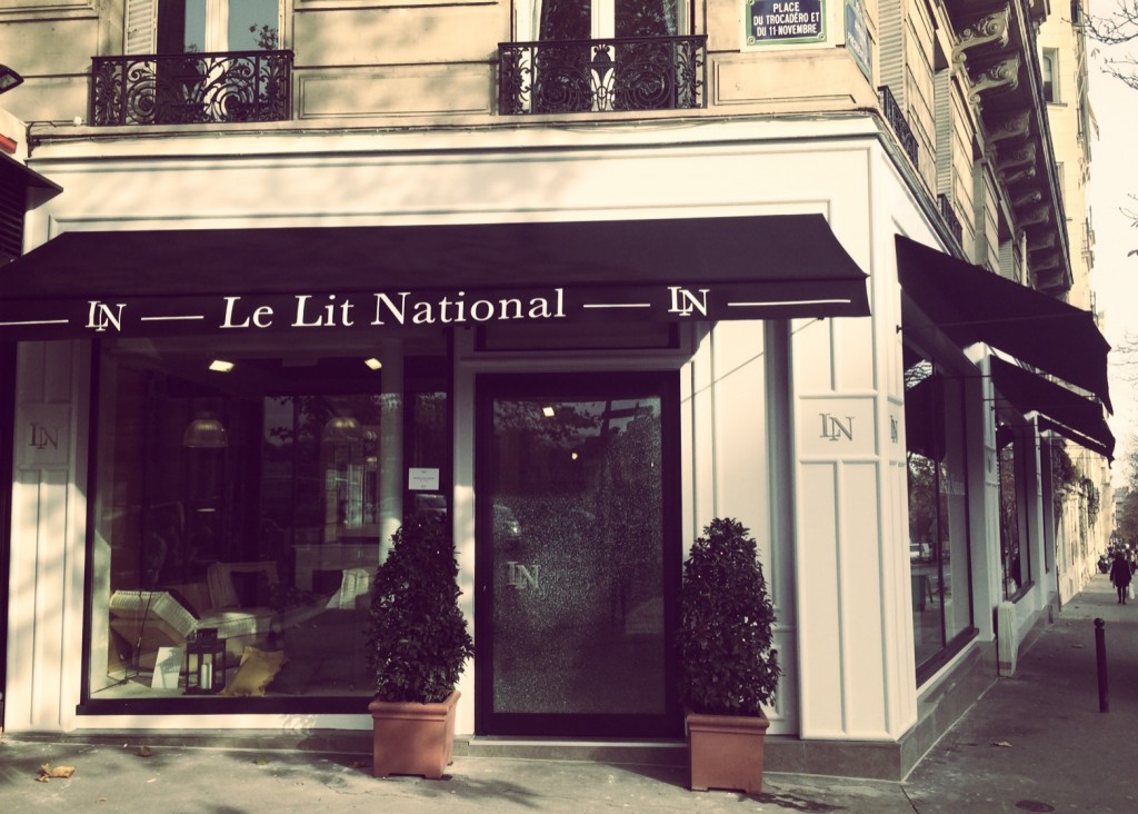 Le lit nation place du trocadero 11 novembre