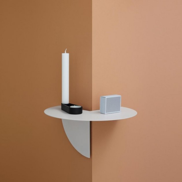 Étagère Pivot 4 by Hay. Plusieurs coloris disponibles. etagère d'angle disque.