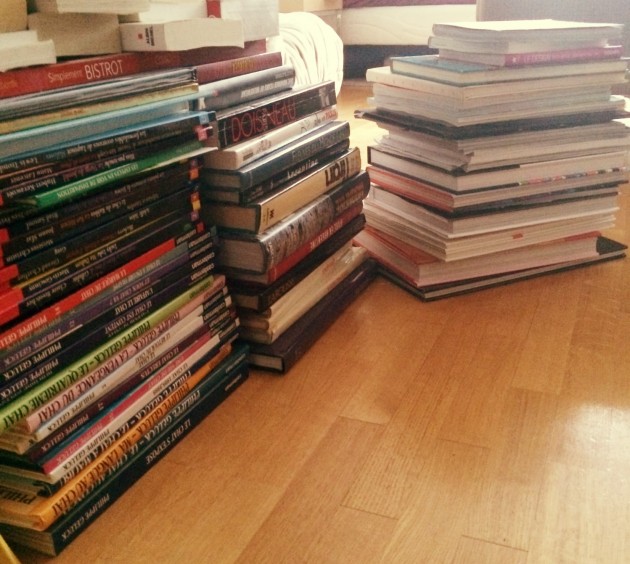 livres au sol quand la billy ikea s'est cassée