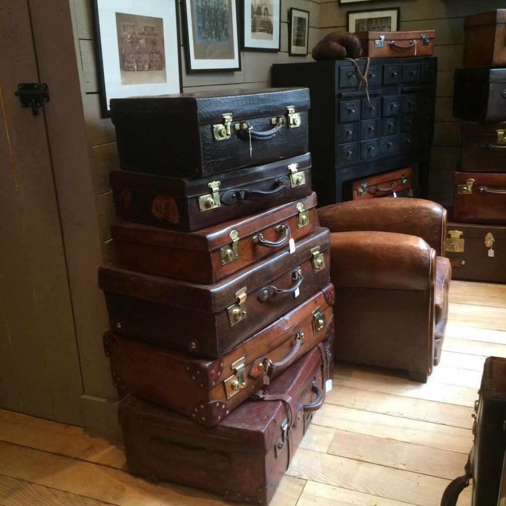 Valise deco decoration cuir vintage