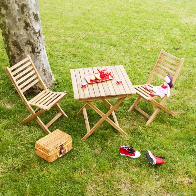 Salon de jardin pour enfant bois acacia chaise table.
