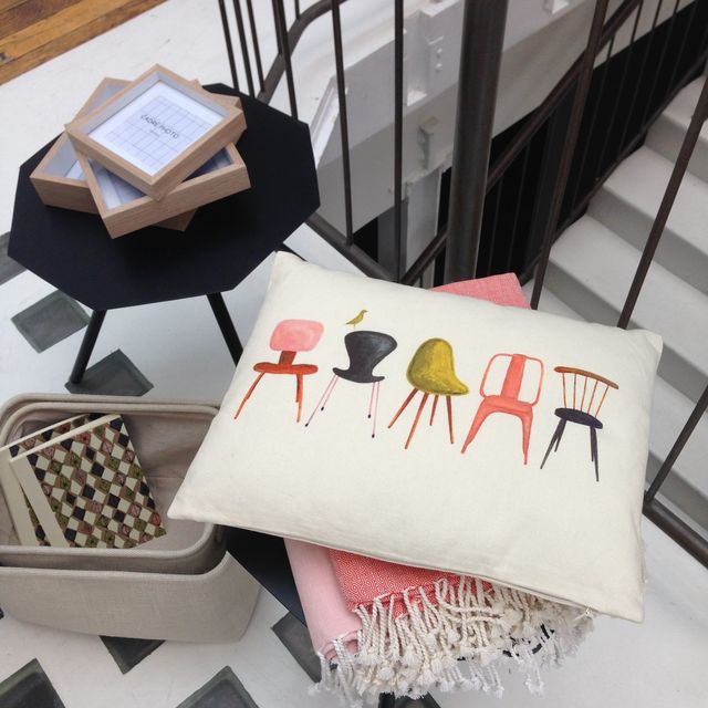 coussin dessin chaise monoprix