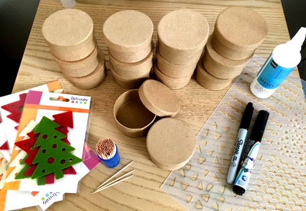 materiel necessaire diy calendrier de l'avent forêt de sapins