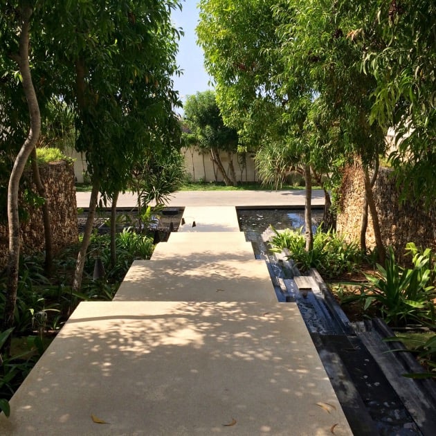 palace hotel bali uluwatu