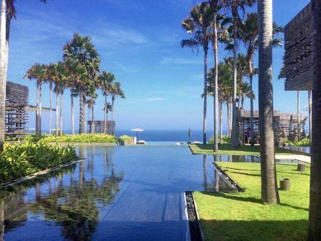 Alila Villas Uluwatu clem around the corner blog