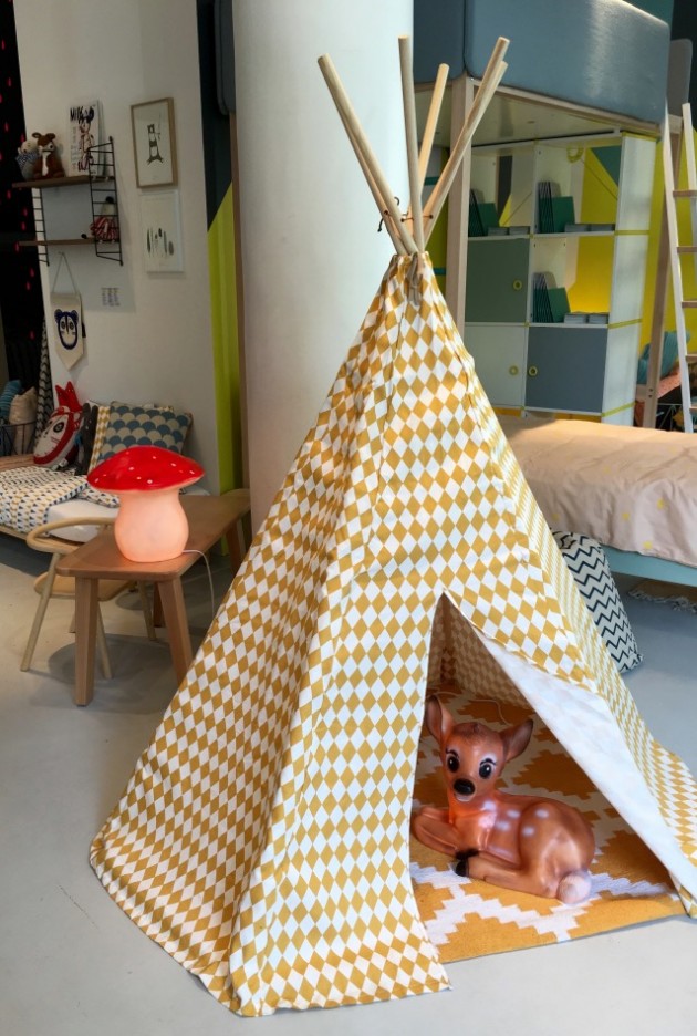tipi pour enfant deco chambre clemaroundthecorner.com