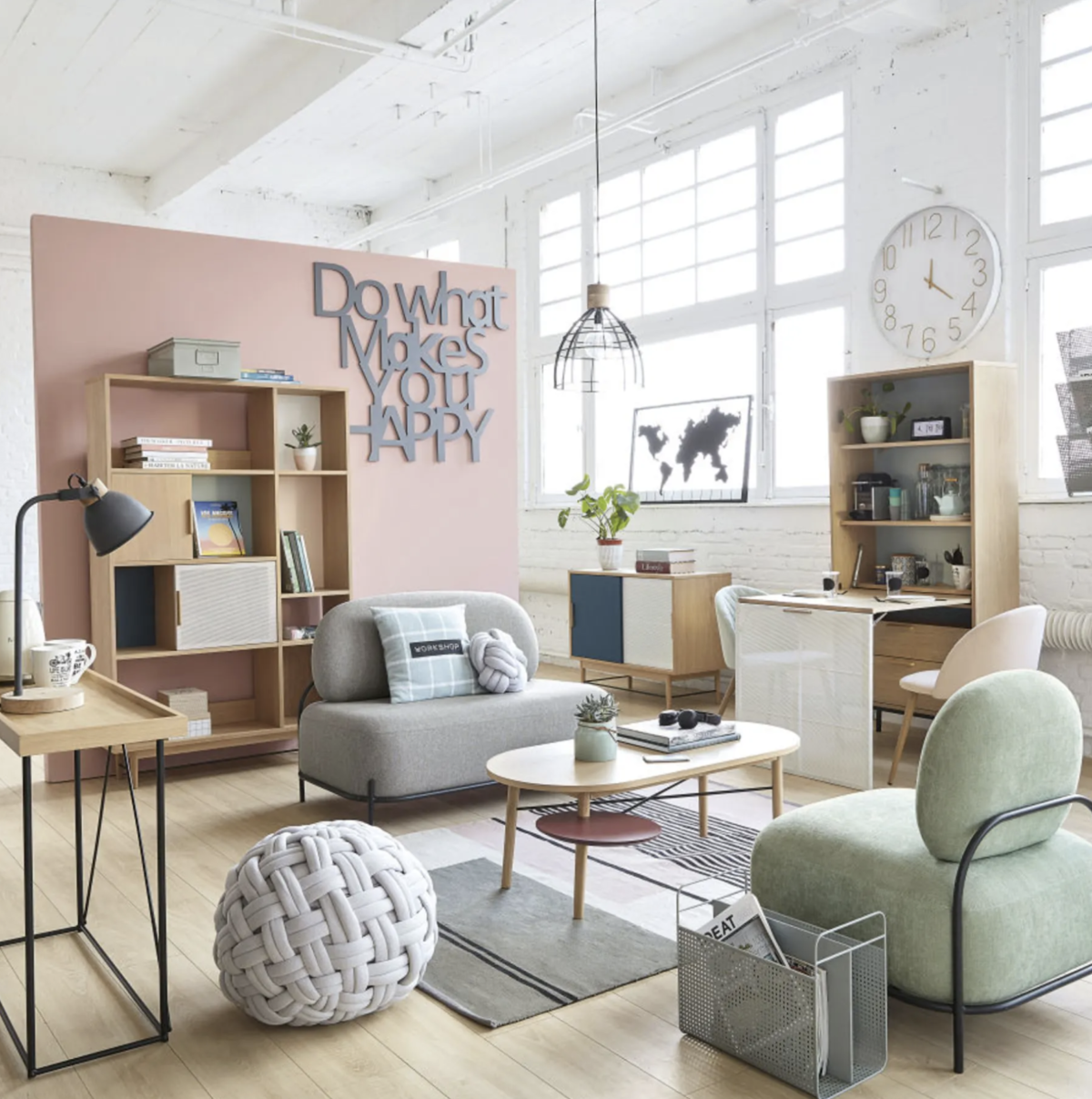 pouf tricot rond gris gros noeud salon gris rose pastel design scandinave - blog déco - clem around the corner