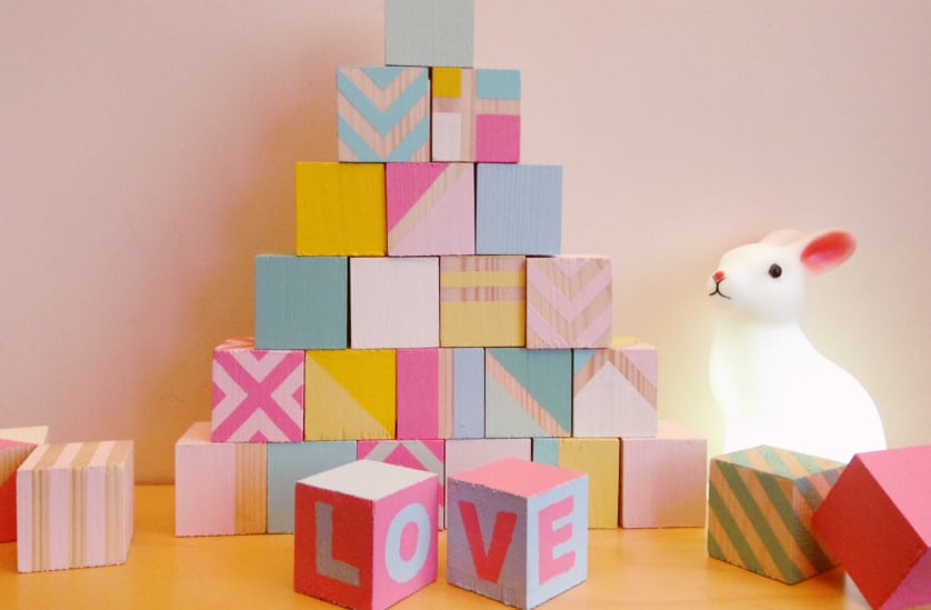 cubes en bois pour bebe jeux en bois DIY 