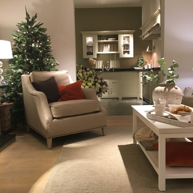 boutique deco neptune style anglais ameublement paris decoration clemaroundthecorner.com