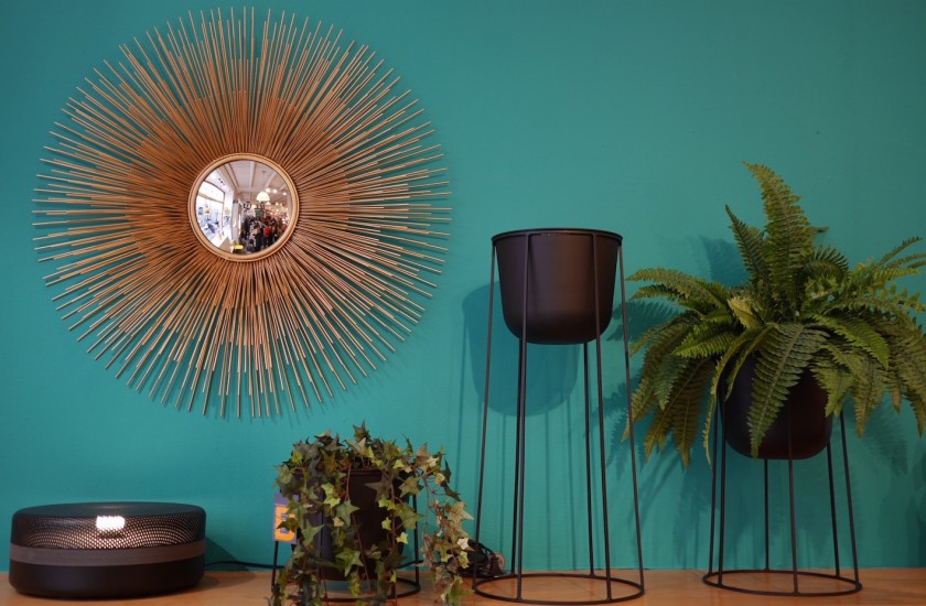 miroir soleil métallique doré