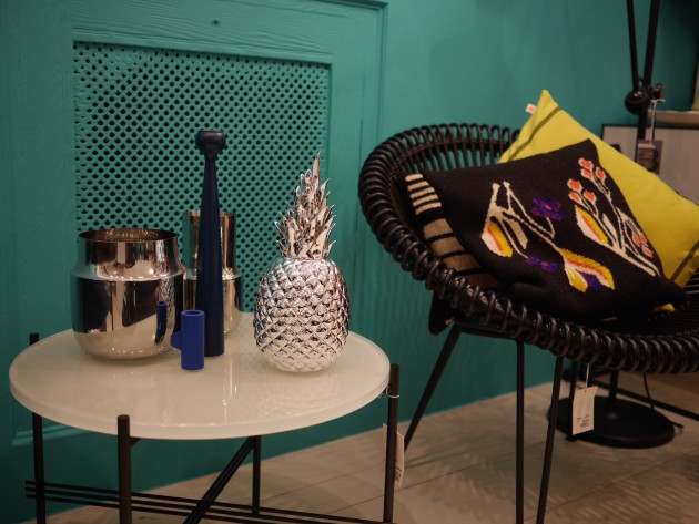 décoration ananas géant