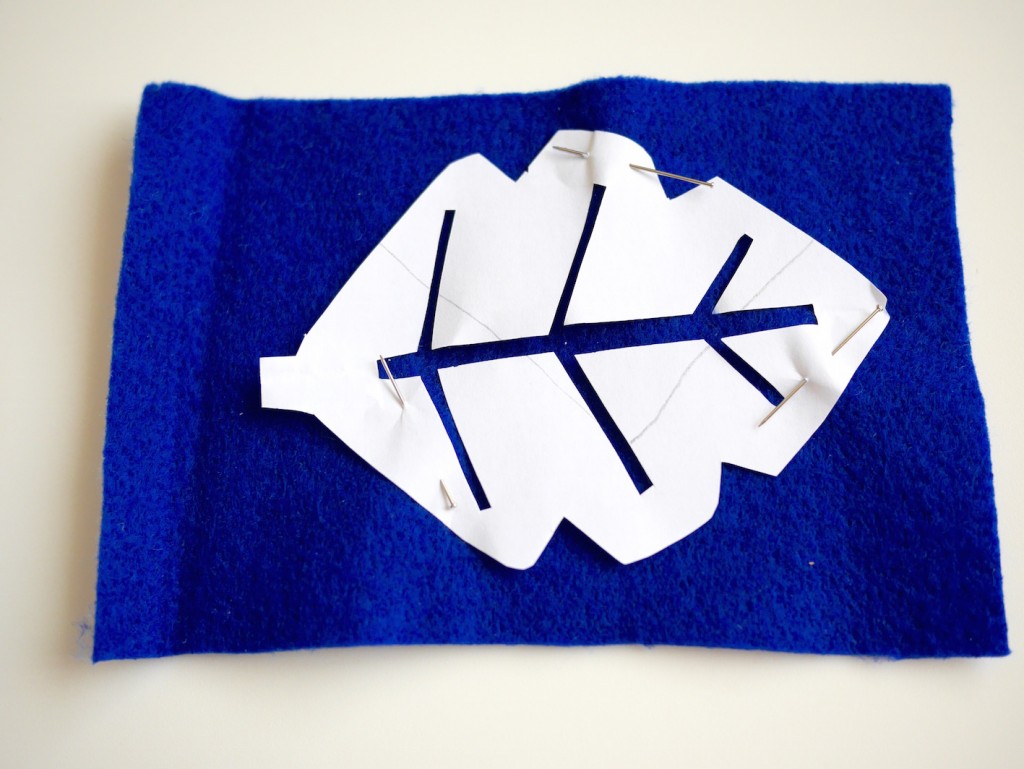 dessous de verre en feutrine en forme de feuille diy