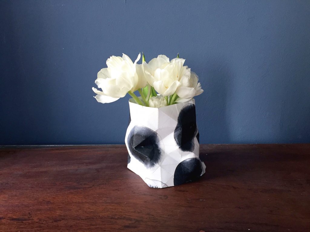 Comment faire un vase en papier origami