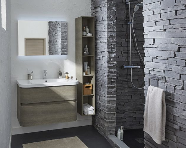 salle de douche carrelage relief effet ardoise idée décoration chalet - clem around the corner