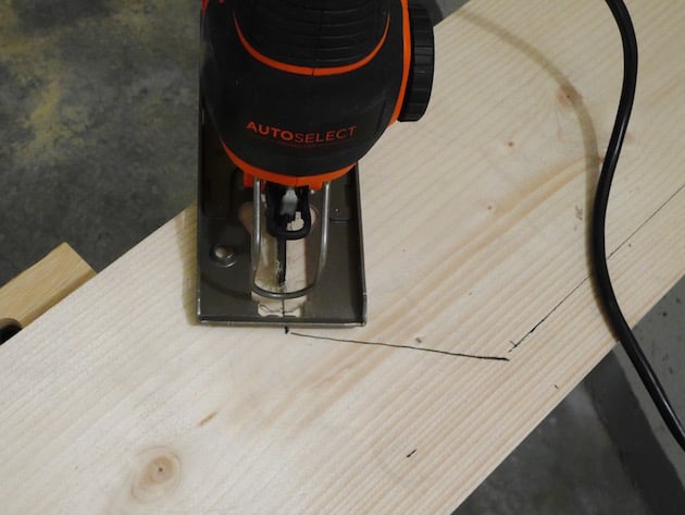 fabriquer un marque-page en bois