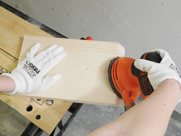 fabriquer un marque-page en bois