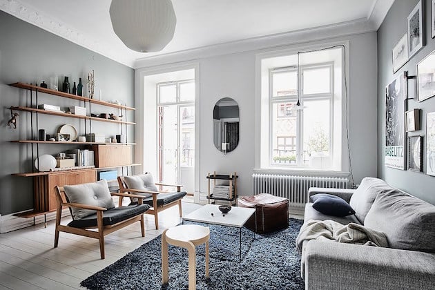 salon scandinave décoration cosy vintage mur vert de gris - blog déco - clem around the corner