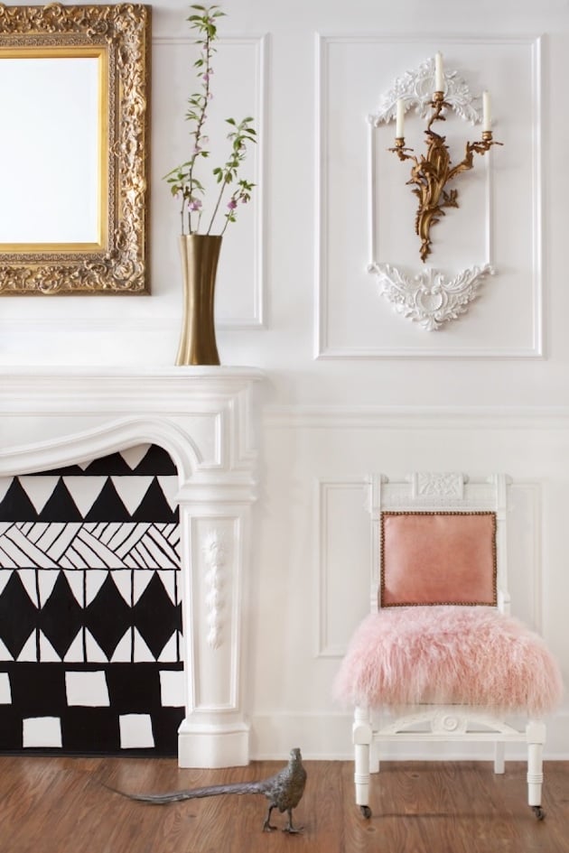 coffre peinture noire et blanche trompe l'oeil