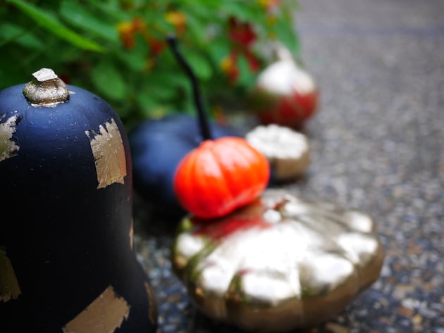 alternative à la citrouille Halloween diy decoration courge peinte