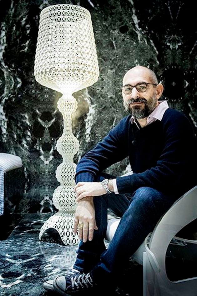 Lampadaire Kabuki : la dentelle plastique de Kartell