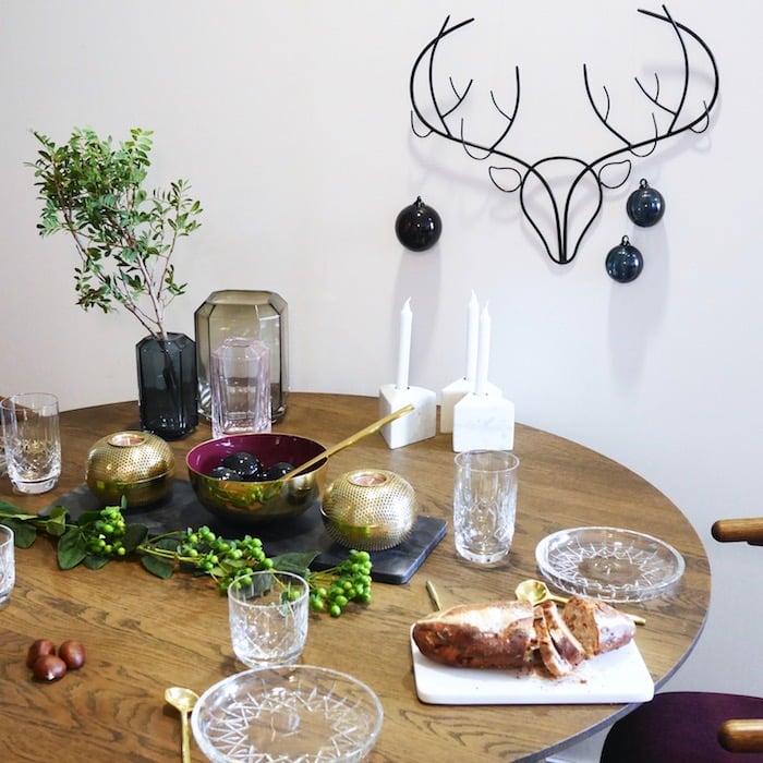 Table Noel bleu et or ClemAroundTheCorner.com