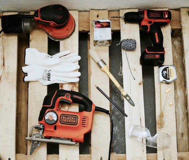 Fabriquer un calendrier de l'avent en palette DIY