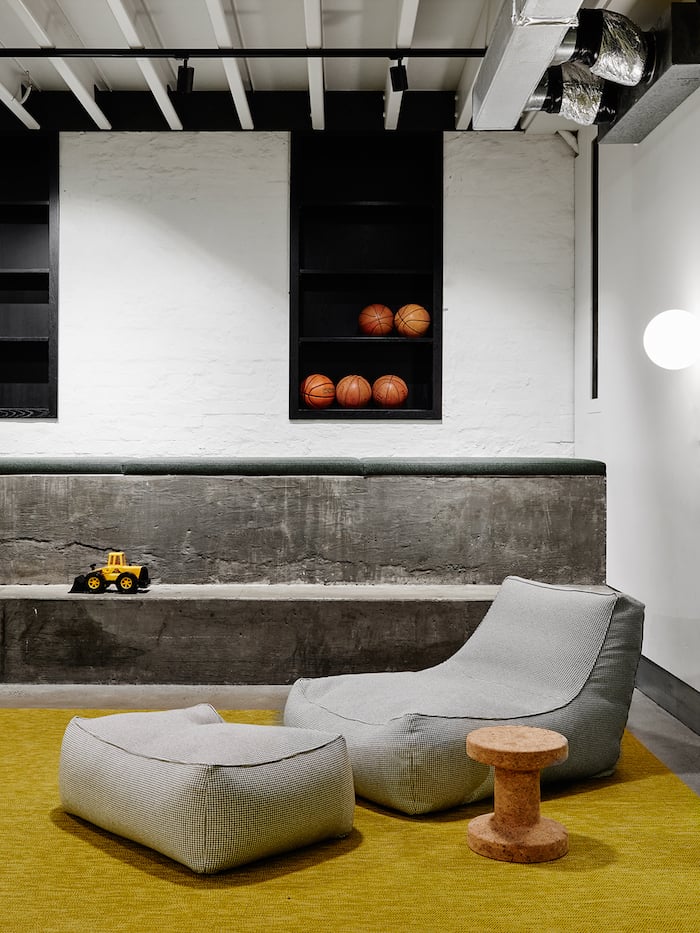 loft cosy usine salle de jeux basket interieur