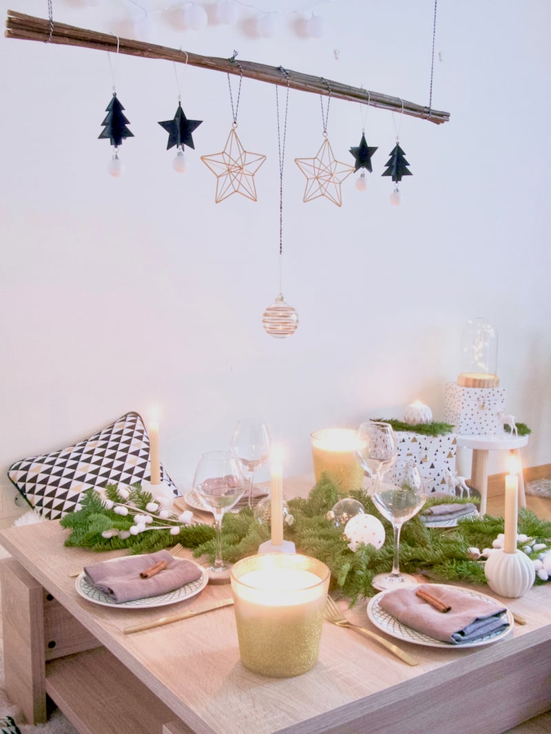 Inspiration déco table de Noël entre amis