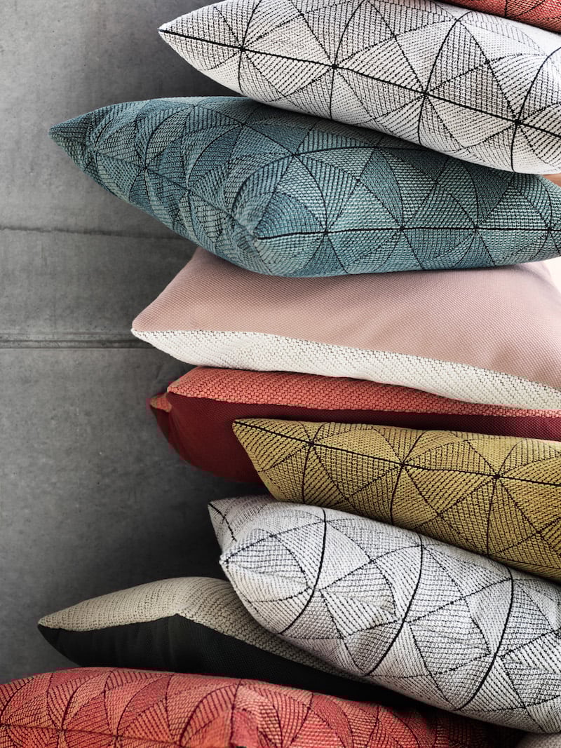 tas de coussin style scandinave geometrique